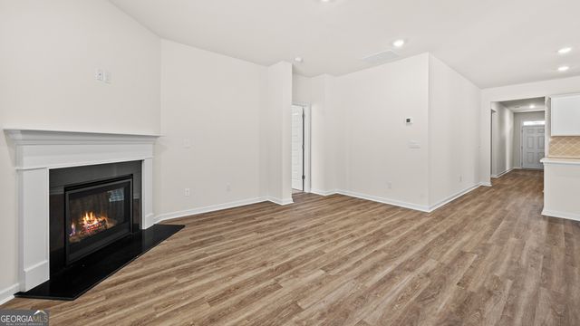 84 White Spruce Way, Newnan, GA 30265