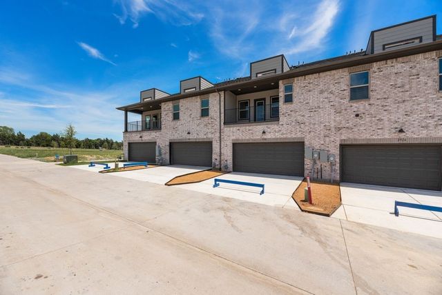 1920 Watermark Mews, Rowlett, TX 75088