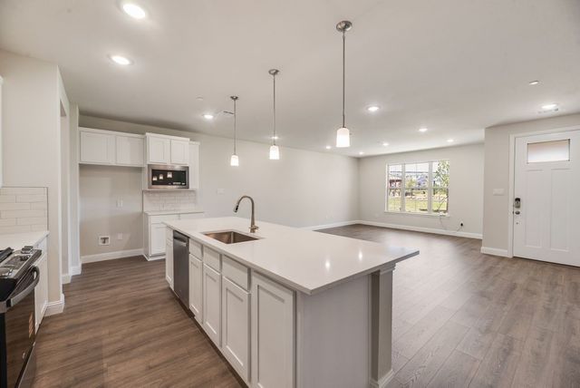 1920 Watermark Mews, Rowlett, TX 75088