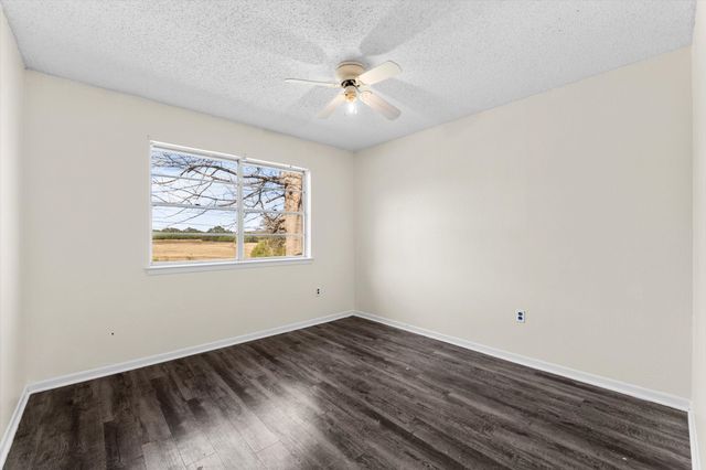 740 County Road 4876, Copperas Cove, TX 76522