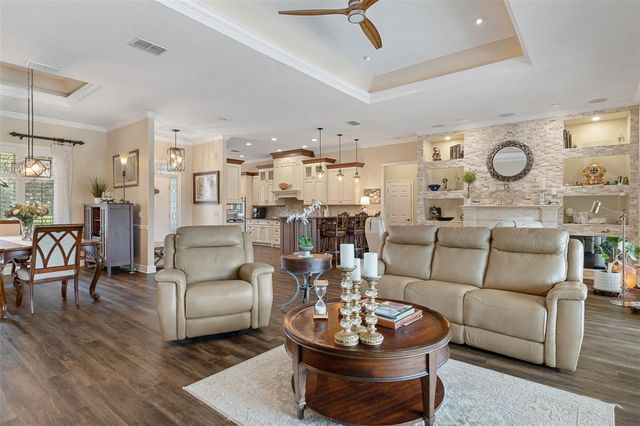 3215 N PINELAKE VILLAGE POINT, Lecanto, FL 34461