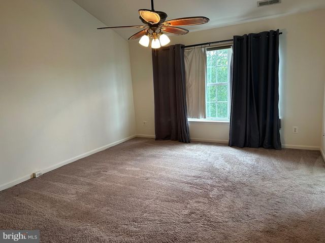 21844 LADYSLIPPER SQ, Ashburn, VA 20147
