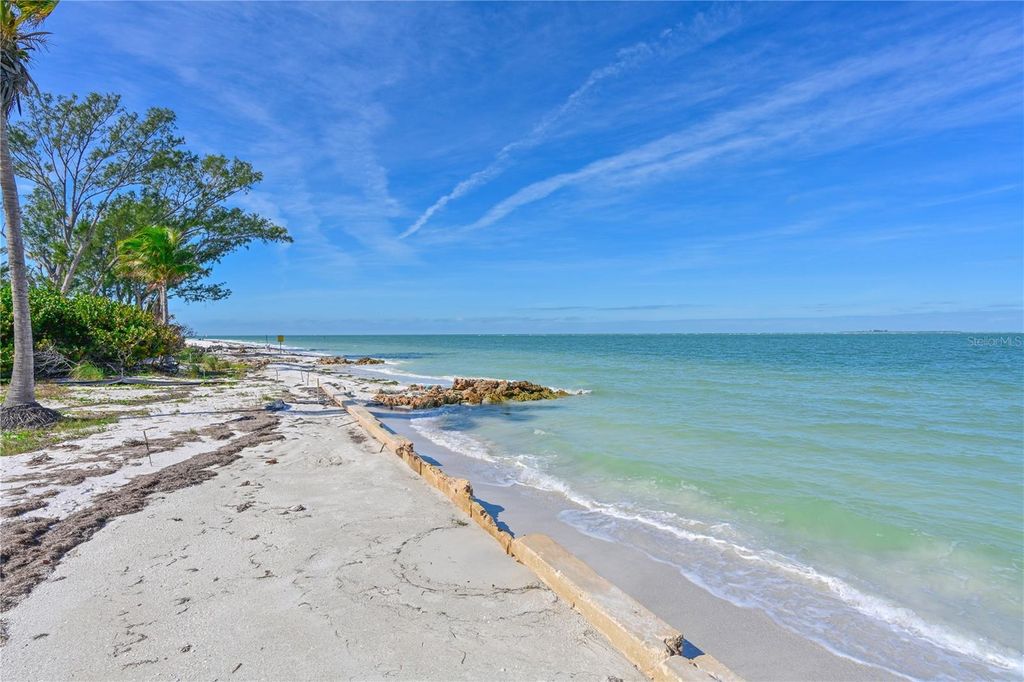 839 N SHORE DRIVE, ANNA MARIA, FL 34216 — photo 4