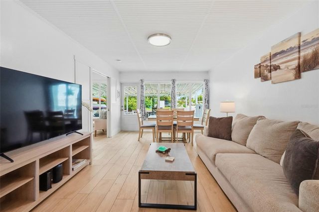 28 SEASIDE COURT, Holmes Beach, FL 34217