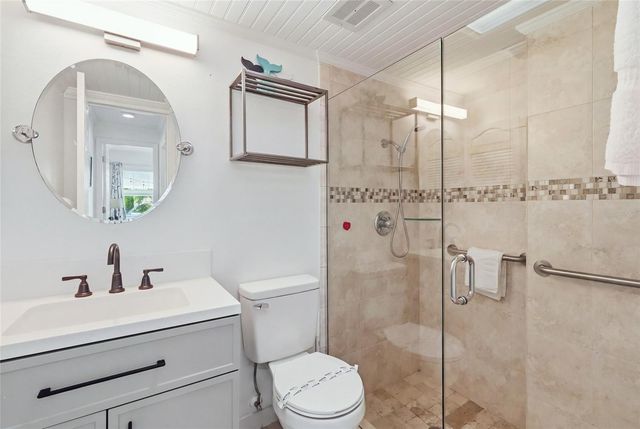 28 SEASIDE COURT, Holmes Beach, FL 34217