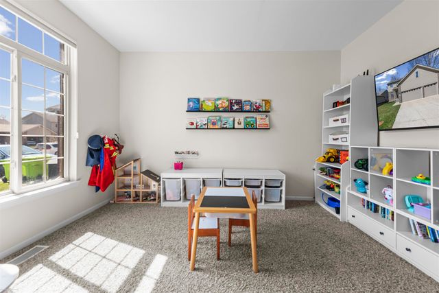 30359 Redford Drive, New Haven, MI 48048