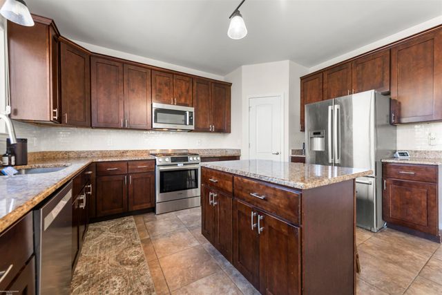 30359 Redford Drive, New Haven, MI 48048