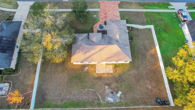 314 STONE CASTLE LOOP, Lady Lake, FL 32159