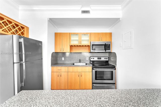 737 Jefferson Ave 305, Miami Beach, FL 33139