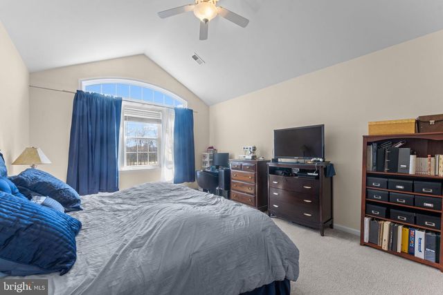 13879 GULLANE DR, Woodbridge, VA 22191