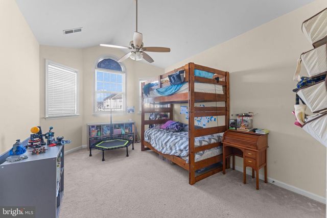 13879 GULLANE DR, Woodbridge, VA 22191