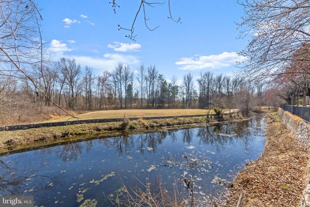 13879 GULLANE DR, Woodbridge, VA 22191