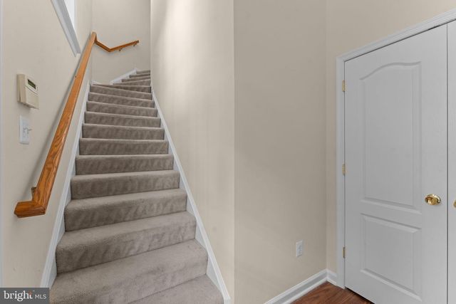 13879 GULLANE DR, Woodbridge, VA 22191