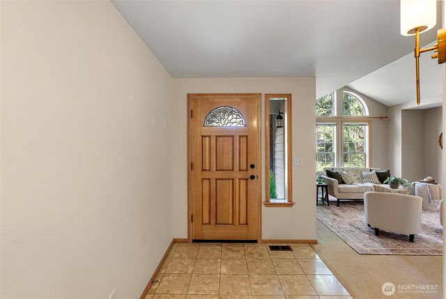 7317 Stanich Avenue, Gig Harbor, WA 98335
