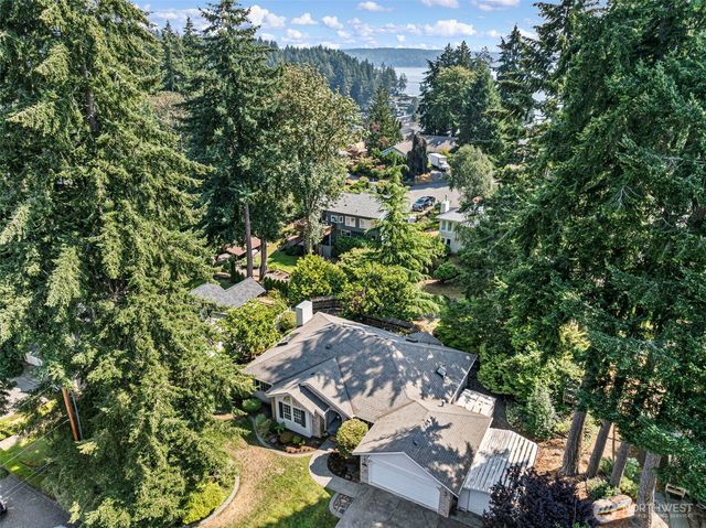 7317 Stanich Avenue, Gig Harbor, WA 98335