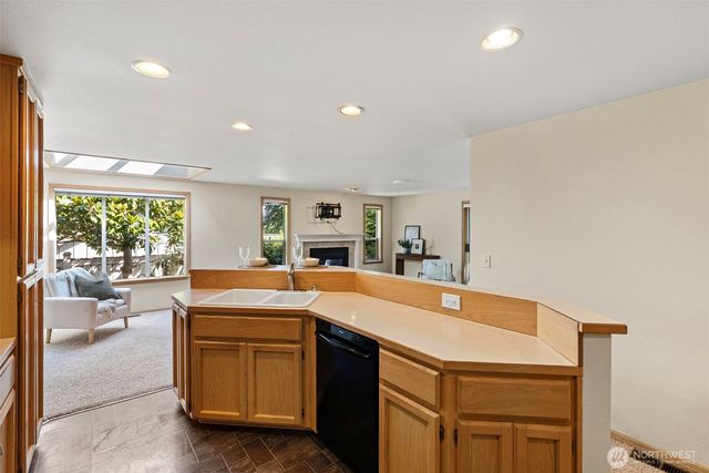 7317 Stanich Avenue, Gig Harbor, WA 98335
