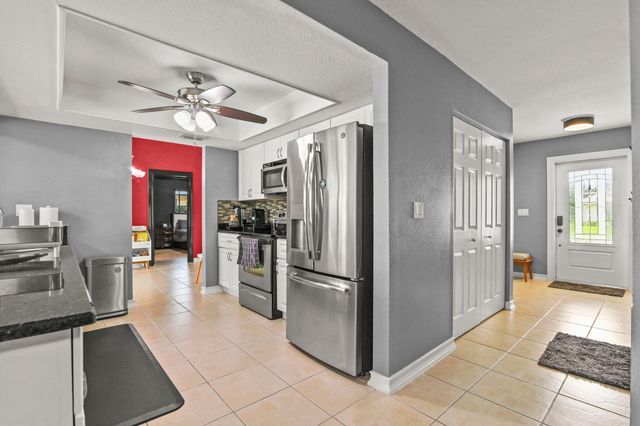 11249 Pine Valley Drive, Wellington, FL 33414