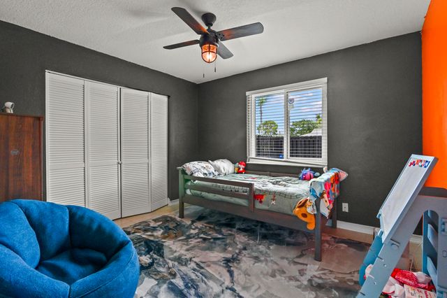 11249 Pine Valley Drive, Wellington, FL 33414