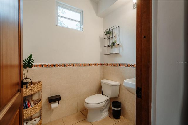 3 B, Dorado, PR 00646