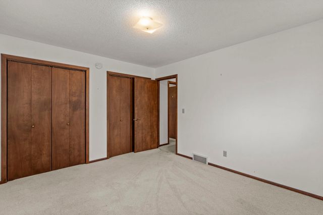 1445 Brittany Road, Hastings, MN 55033