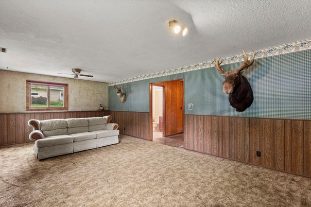 1445 Brittany Road, Hastings, MN 55033