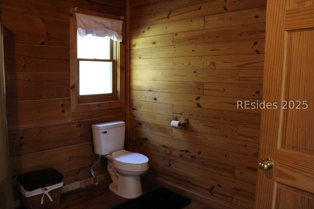 1138 Mill Pond Rd, Varnville, SC 29944