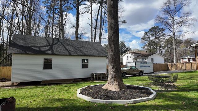 547 Windsor Drive, Forest Park, GA 30297