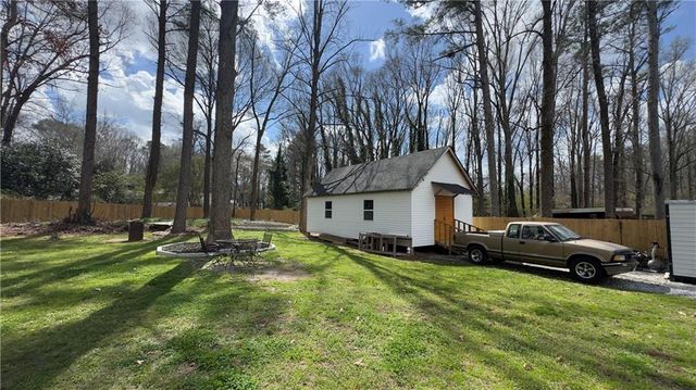 547 Windsor Drive, Forest Park, GA 30297