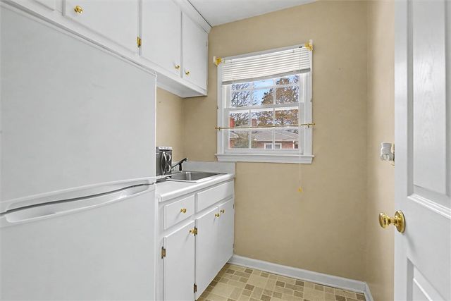 302 W Hampton Avenue, Honea Path, SC 29654