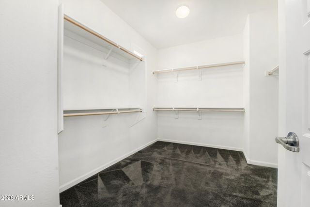 1527 W WINDHAVEN Avenue, Gilbert, AZ 85233