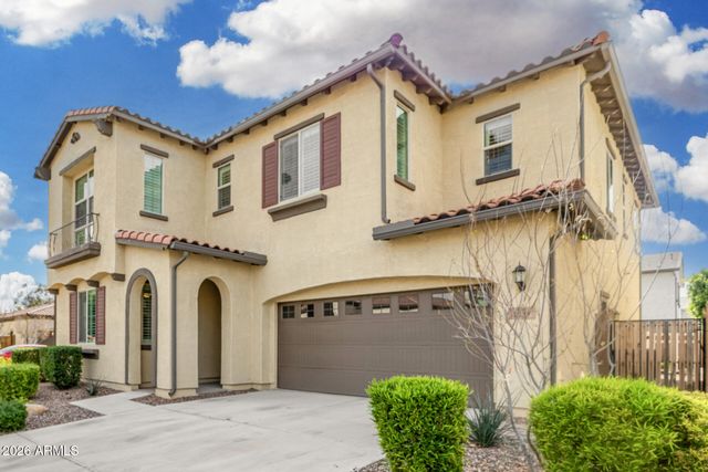 1527 W WINDHAVEN Avenue, Gilbert, AZ 85233