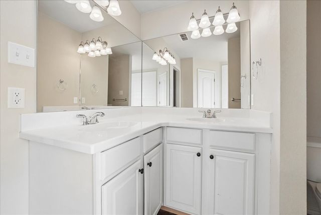 809 Rambling Court, Granbury, TX 76049