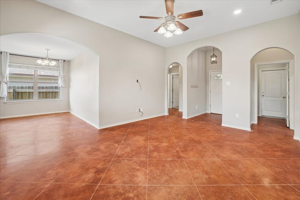 809 Rambling Court, Granbury, TX 76049