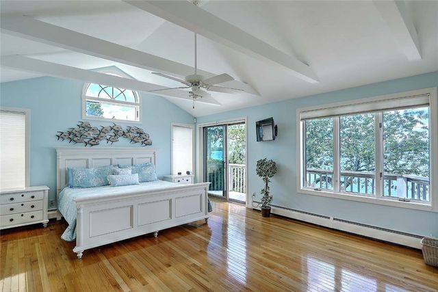 129 Seaside Drive, Jamestown, RI 02835