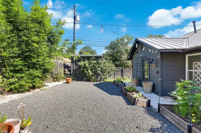 2012 Poquito ST, Austin, TX 78722