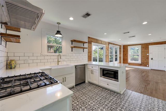 2012 Poquito ST, Austin, TX 78722