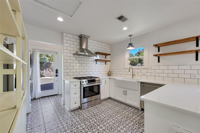 2012 Poquito ST, Austin, TX 78722