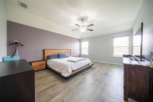 8900 Devonshire Drive, Fort Worth, TX 76131