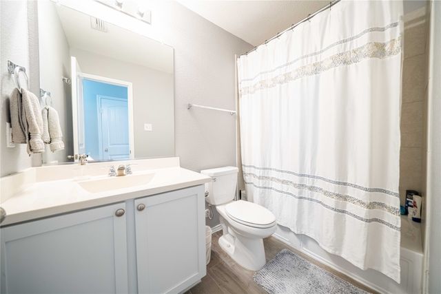 8900 Devonshire Drive, Fort Worth, TX 76131