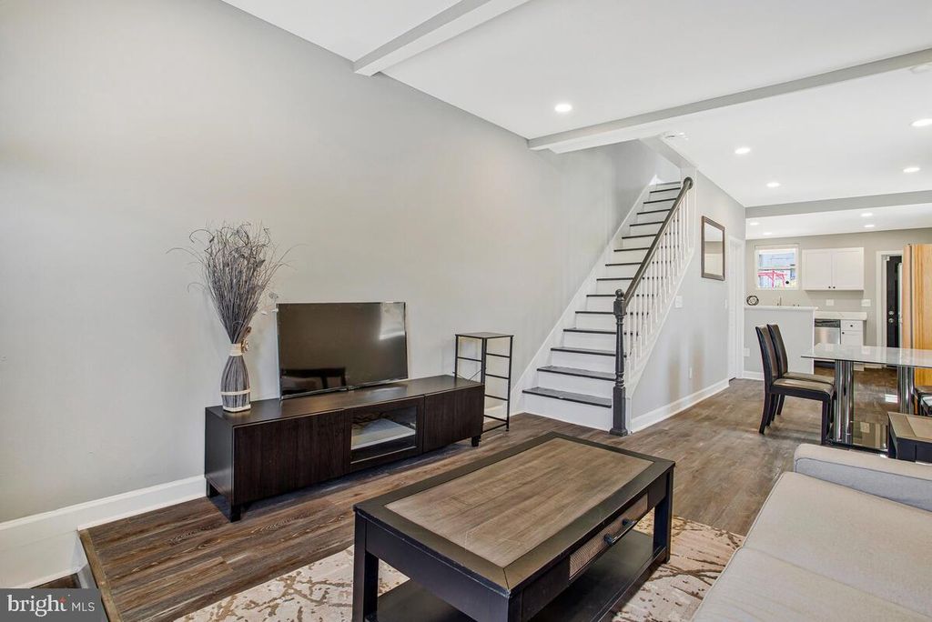 1101 MCKEAN AVE, Baltimore, MD 21217