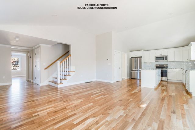 107 Pasture Hill Road, Plymouth, MA 02360