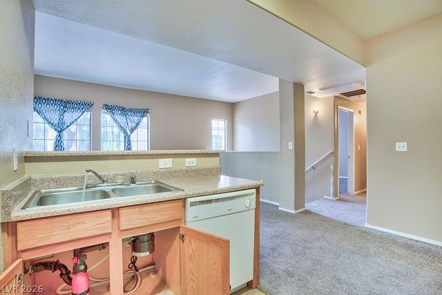 2161 Hussium Hills Street 203, Las Vegas, NV 89108