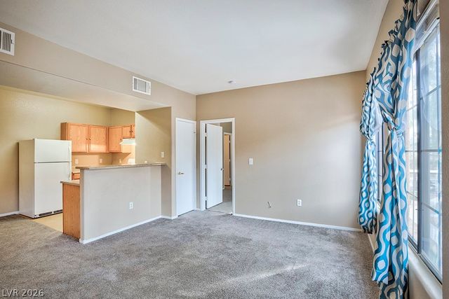 2161 Hussium Hills Street 203, Las Vegas, NV 89108