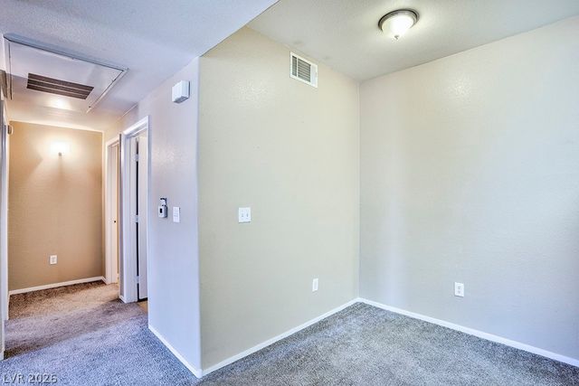 2161 Hussium Hills Street 203, Las Vegas, NV 89108