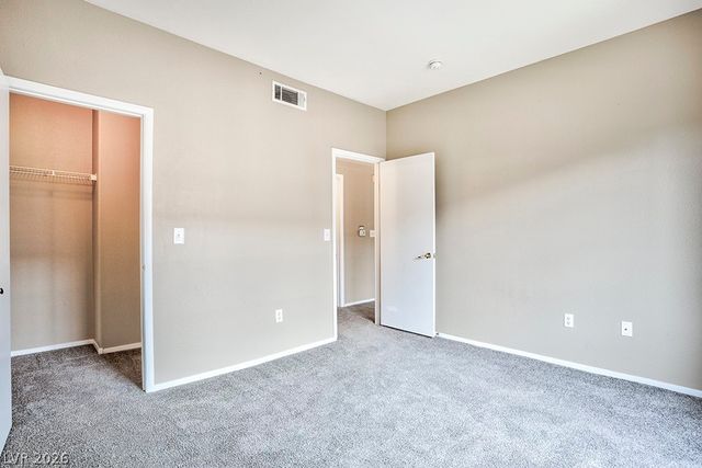 2161 Hussium Hills Street 203, Las Vegas, NV 89108