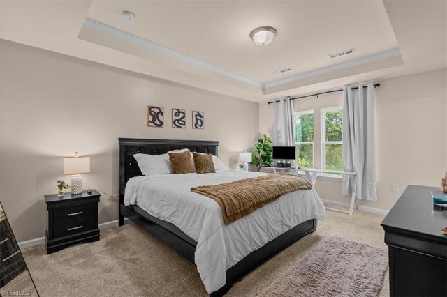 903 Falls Grove Trail, High Point, NC 27265