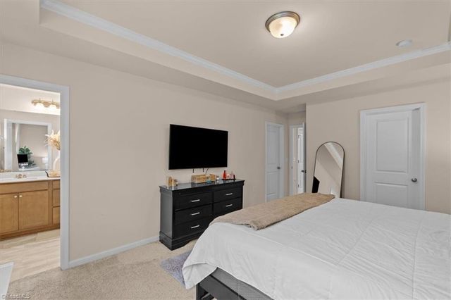 903 Falls Grove Trail, High Point, NC 27265