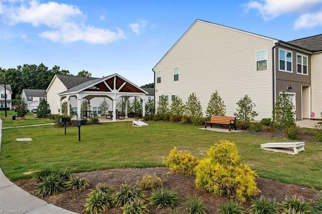 903 Falls Grove Trail, High Point, NC 27265