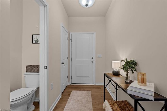 903 Falls Grove Trail, High Point, NC 27265