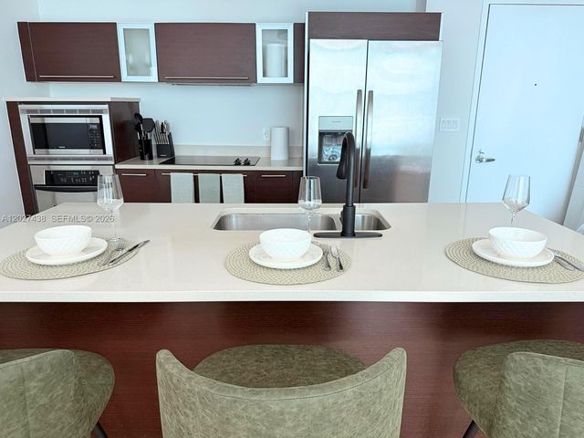1900 N Bayshore Dr 1417, Miami, FL 33132